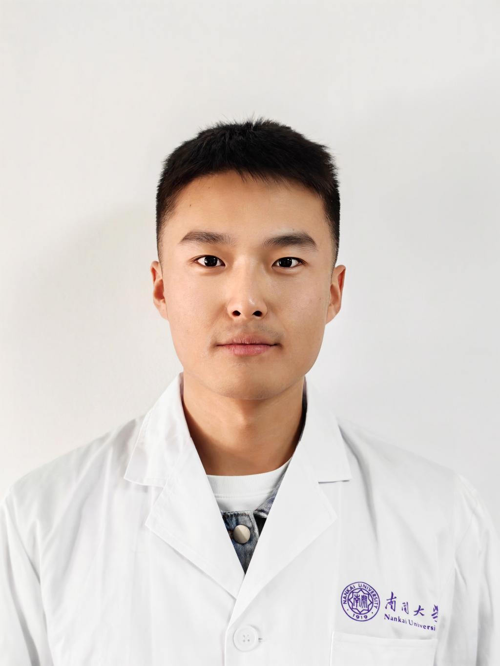 Yonghang Li (李永航)